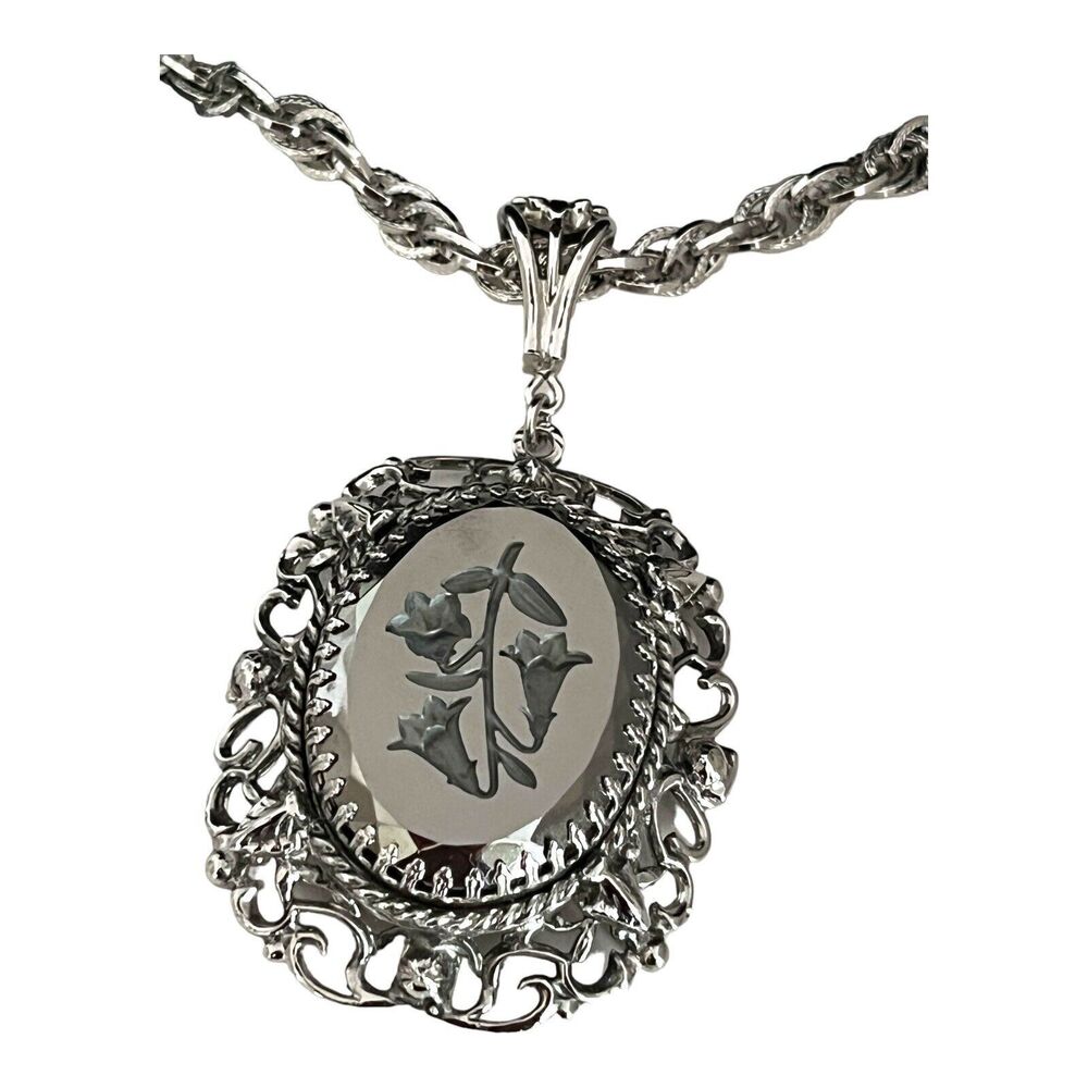 Vintage 1970s Whiting & Davis Intaglio Pendant Necklace Silver Tone - 3W